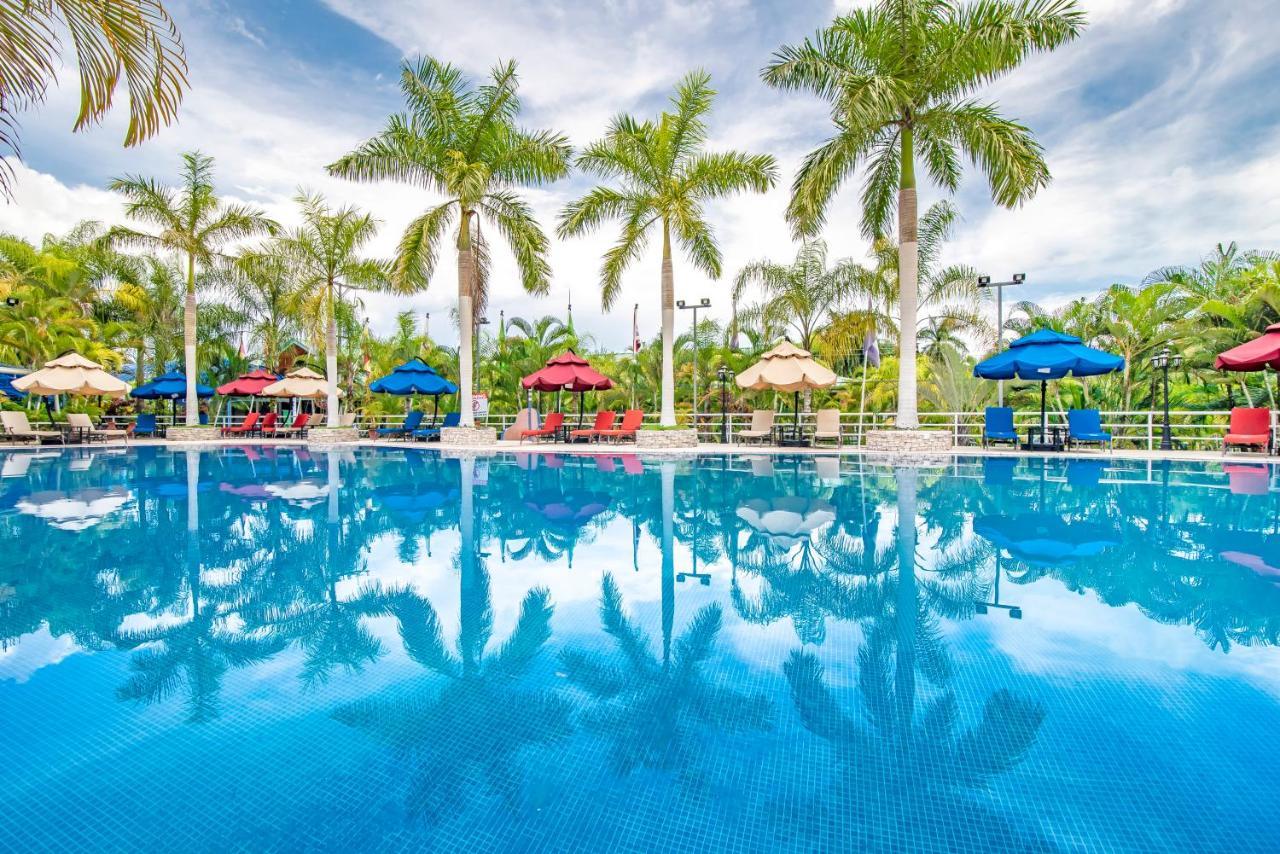 Hotel Casa Roland Golfito Resort Экстерьер фото