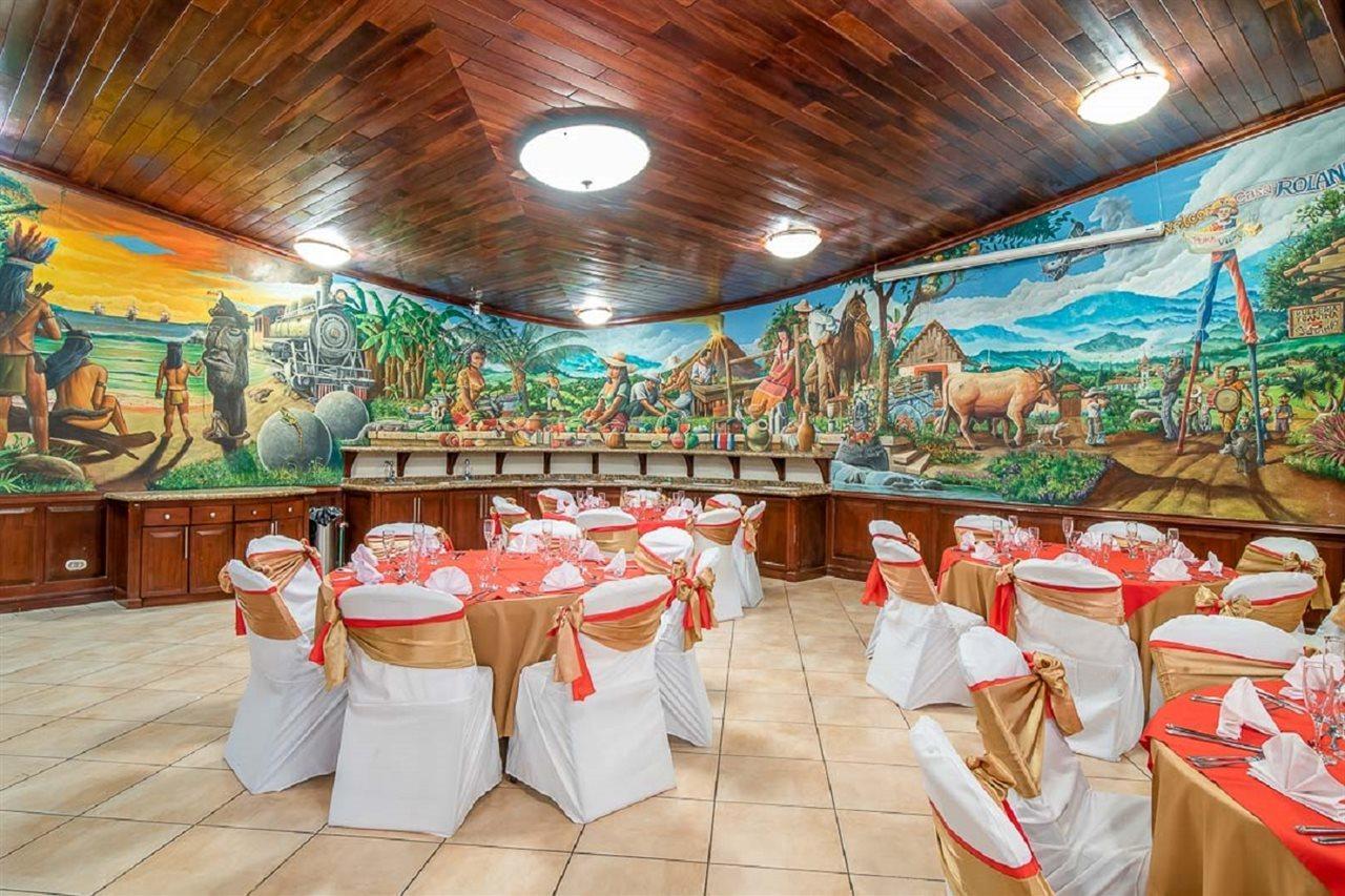 Hotel Casa Roland Golfito Resort Экстерьер фото