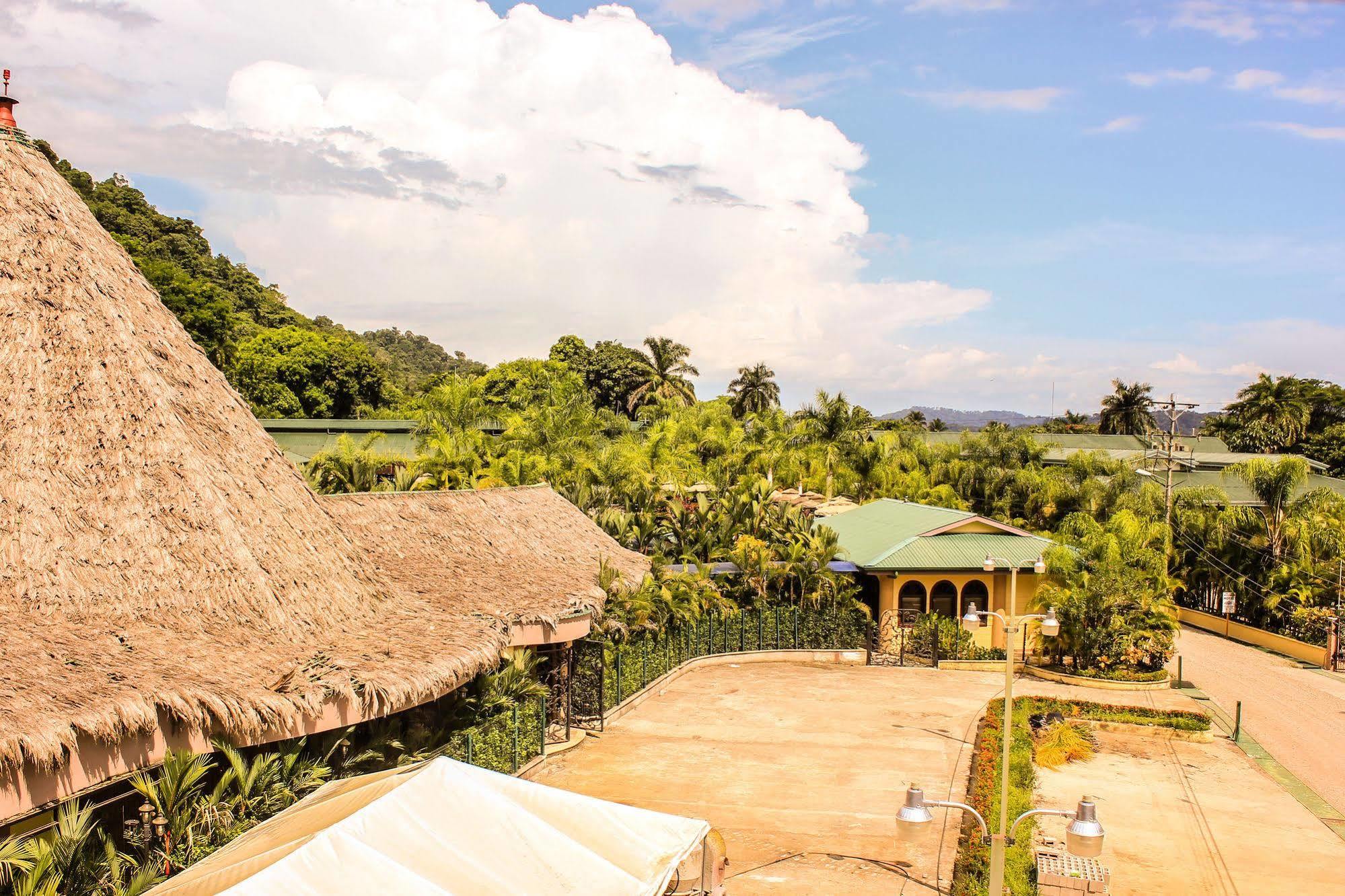 Hotel Casa Roland Golfito Resort Экстерьер фото