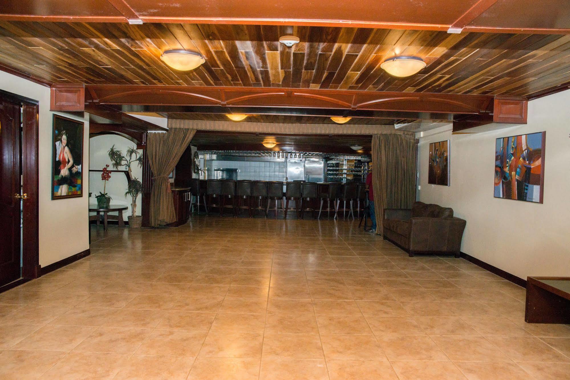 Hotel Casa Roland Golfito Resort Экстерьер фото